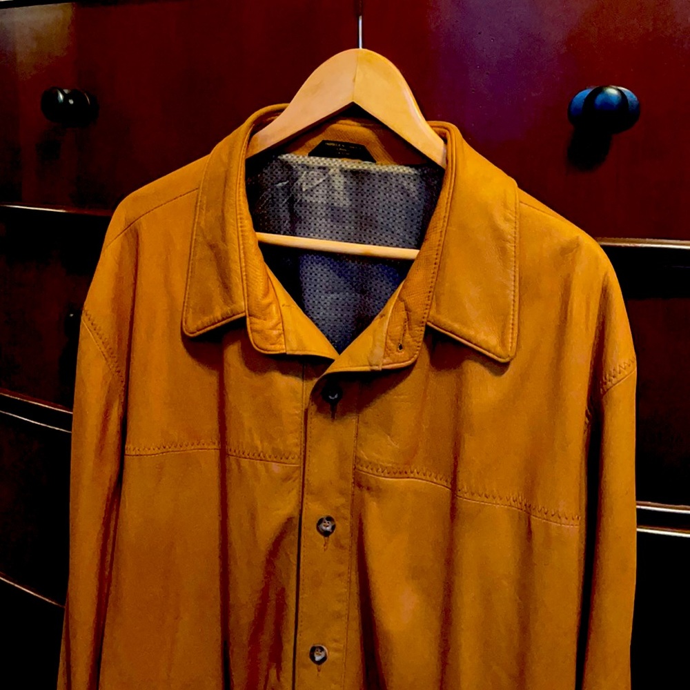 Men’s Yvan Montreal leather jacket.